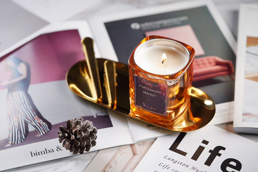Scented Soy Wax Candles with Customizable Designs